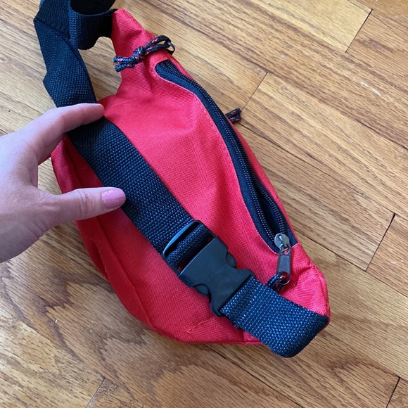 Lifeguard pouch - Picture 5 of 5